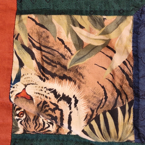 Beautiful Tiger Handmade Small Quilt With Tigers - Picture 11 of 16